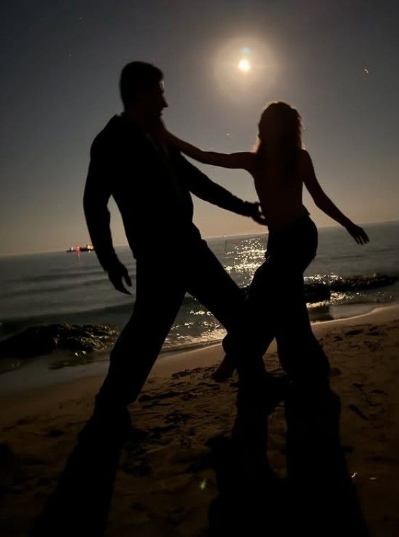 Kenan İmirzalıoğlu ve Sinem Kobal'an ayrılık iddialarına ay ışıklı yanıt - Resim: 9