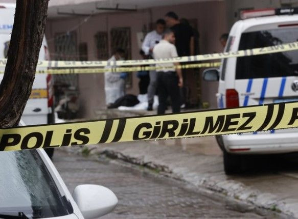 İzmir'de kasap katil! 4 kişiyi 160 parçaya bölen cani ağaç kavuğunda saklanmış! Saparmurat Haliyev’in ifadesi tüyler ürpertti - Resim: 28
