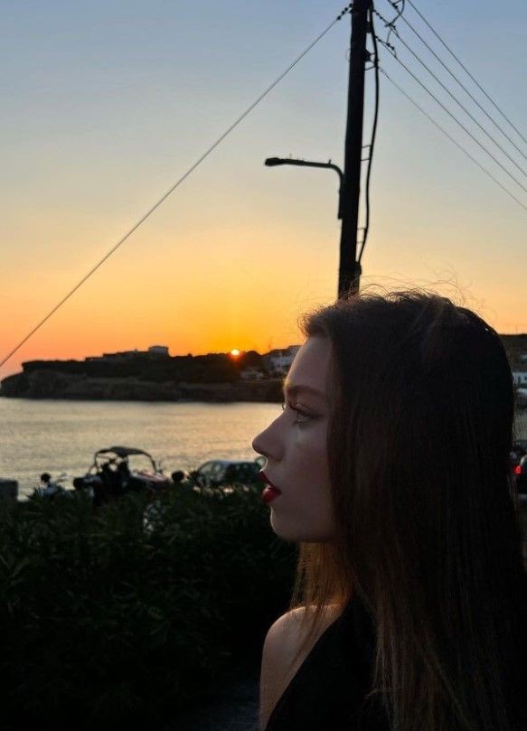 Afra Saraçoğlu'ndan peş peşe bikinili paylaşım yürek hoplattı! Mert Ramazan Demir'den ayrılık sorusuna şoke eden cevap - Resim: 12