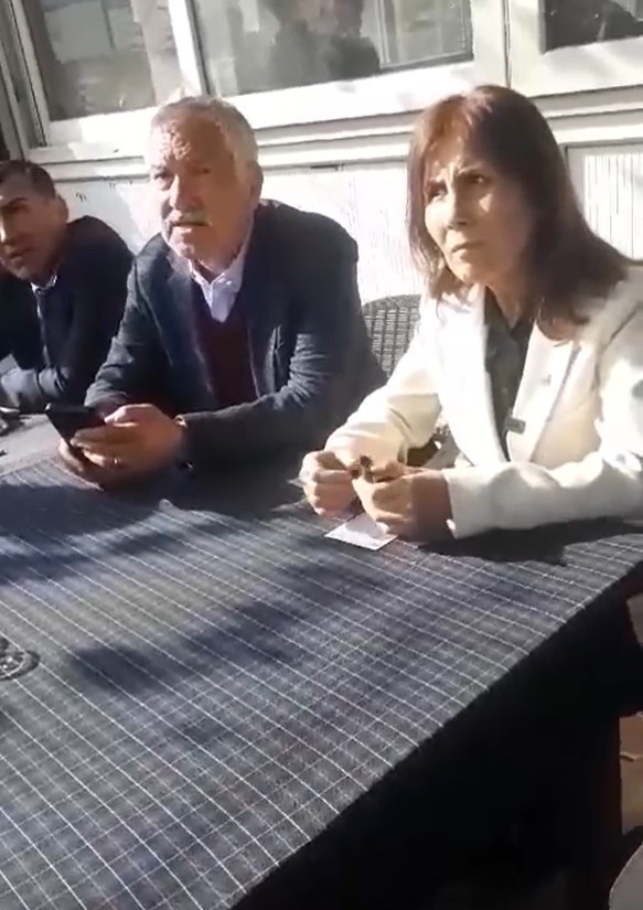 Adana'da DEM Parti'nin seçim pankartları indirildi CHP'li Zeydan Karalar özür diledi - Resim : 4