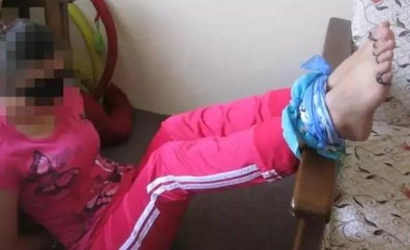 Para karşılığı kadınları falakaya yatırdı! Kargocunun cezasında indirim - Resim: 10