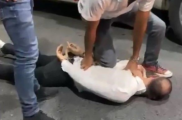 Ayhan Bora Kaplan soruşturmasında gözaltına alınan 3 polis adliyeye sevk edildi! - Resim: 12