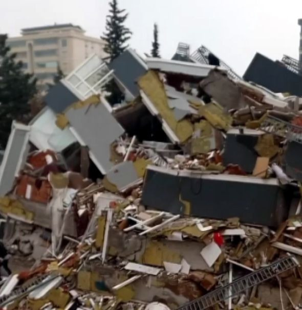 Son Dakika: 35 kişinin öldüğü Ezgi Apartmanı’nın firari 2 sanığı için ‘kırmızı bülten’ talebine mahkemeden ret - Resim: 3