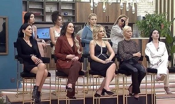 Kısmetse Olur'da skandal ifşa! Gerçekler içerden sızdırıldı, Jahrein Twitch yayınında tek tek okudu! Çekimler başlamadan 2 ay önce... - Resim: 10