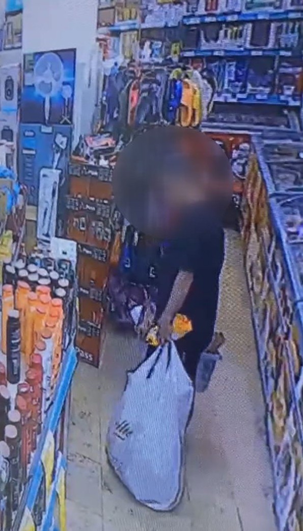 Market hırsızını kameralar ele verdi: Ev sahibi kendi kiracısı olduğunu fark etti - Resim : 2
