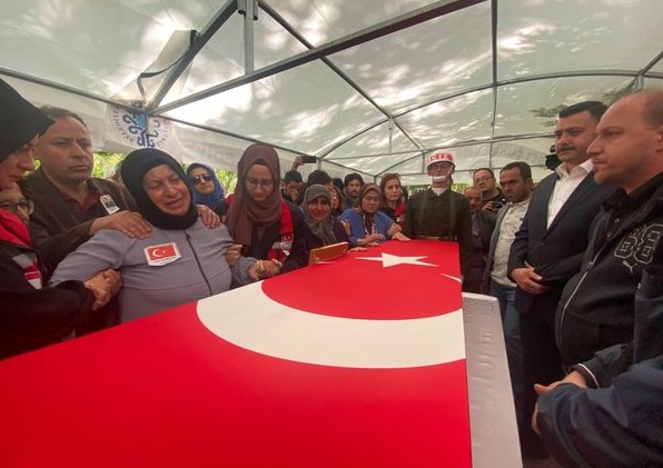Pençe Kilit şehidi Piyade Uzman Çavuş Cem Ahmet Kaya'nın ağabeyinden mesaj! Ağlamak yok düşmanları sevindirmeyeceğiz - Resim: 3