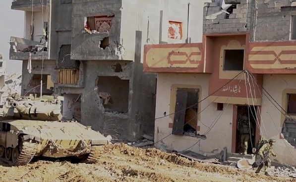 İsrail'den Hamas'a 2 aylık geçici ateşkes önerisi - Resim: 16