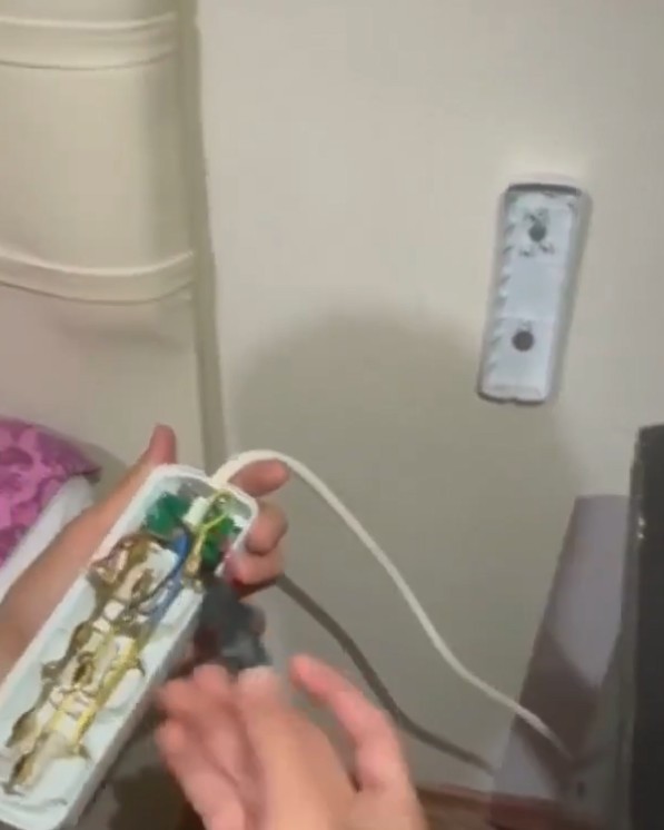Denizli'de günlük kiralık dairede gizli kamera skandalı - Resim : 2
