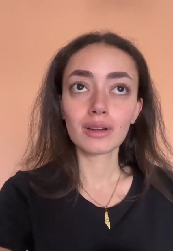 İsrail bombalıyor, siviller korku dolu anlar yaşıyor! Filistinli kadın bombardıman esnasında yaşananları videoya çekti! Saçlarını dikkatle izleyin - Resim : 8