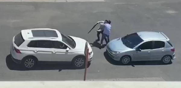Gaziantep'te sokak ortasında eski koca vahşeti! Eşini ve kayın pederini öldürdüğü anlar kamerada! Geriye sadece 4 aylık bebek kaldı - Resim: 10