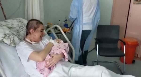 Literatüre giren mucize anneye acı veda! Mutluluğu sadece 10 ay sürdü - Resim: 11