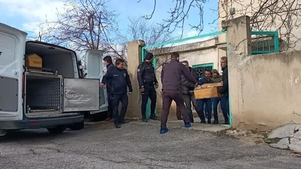Elazığ'da bir evden 6 ceset çıkmıştı! Ailesini katleden öğretmen olayında flaş ayrıntılar! Kumar borcu deniyordu, meğer... - Resim: 13