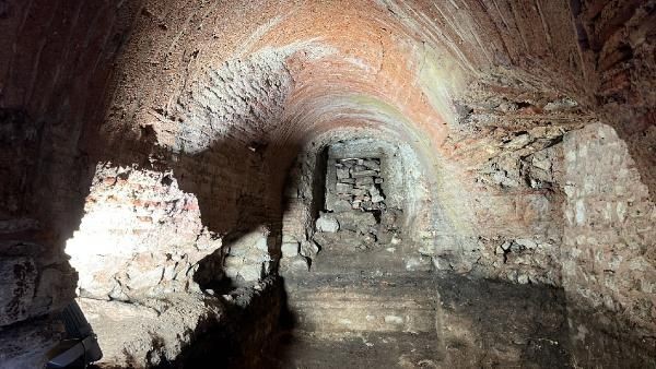 İstanbul Saraçhane'de kazı çalışmalarında keşfedildi! Tam 1500 yıllık - Resim: 2