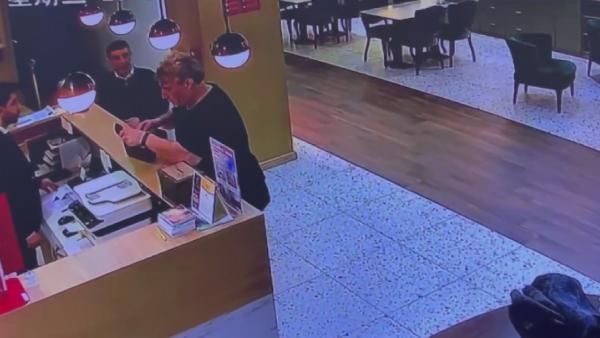 Feci ölüm! Midesine sakladığı uyuşturucu dolu kapsüller patladı! Son anları kamerada - Resim: 6