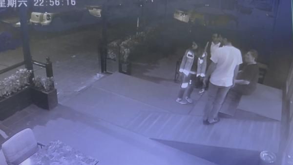 Feci ölüm! Midesine sakladığı uyuşturucu dolu kapsüller patladı! Son anları kamerada - Resim: 2