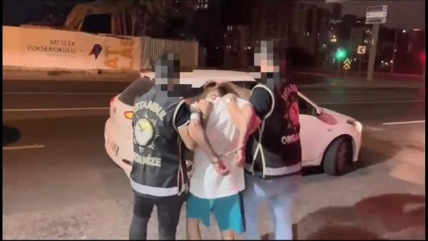 Suç örgütü adına şarkı yaptıkları gerekçesiyle gözaltına alınmışlardı! Rapçiler adliyeye sevk edildi - Resim: 9