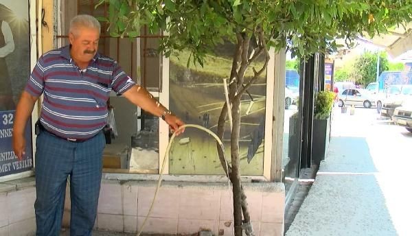 Arnavutköy'de mahalleli isyanda! Musluk suyu balık kokuyor - Resim: 10