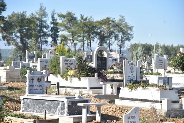 Antalya'ya yerleşen yabancıların aile mezarlığına ilgisi arttı! Çift kişilik 60 bin TL, 4 kişilik mezar 120 bin TL'den satılıyor - Resim: 7
