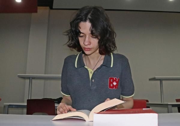 Harvard ve Stanford dahil en iyi üniversiteler onu istiyor! Dünyanın en parlak 100 öğrencilerinden biri olan Gül Karen Aça: Henüz karar veremedim - Resim: 3