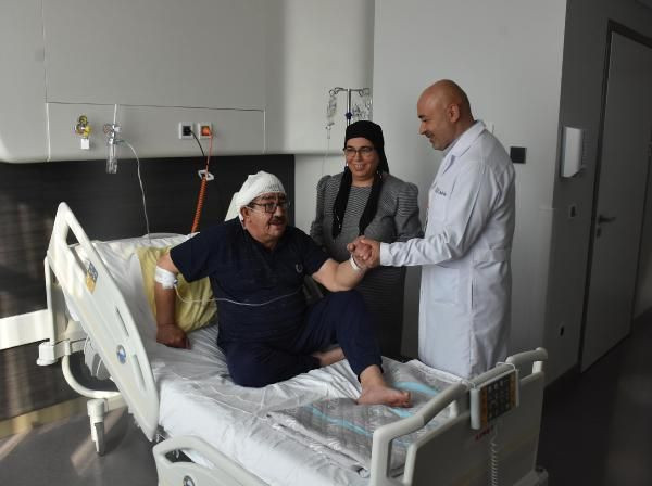 Delirten hastalık yüzünden yaptıkları şakına çevirdi! "Balkondan atlamak istiyordum, şimdi türkü söylemek istiyorum" - Resim: 6