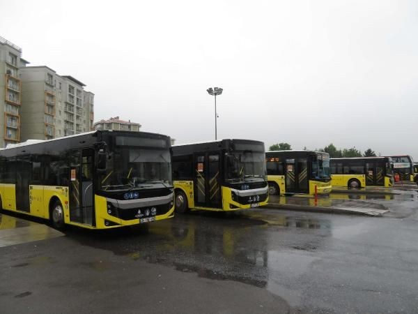 Üsküdar'da tansiyonlar yükseldi! Gözü dönen adam otobüsün önünü kesti, sebebi 'pes' dedirtti! - Resim: 5