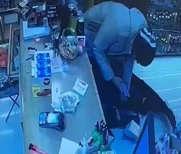 25 yaşındaki kız boğazından kesilerek katledilmişti! Cani sevgilisi Tuğçe'yi öldürüp büfeye koştu! 'Beni rahat bırakın' - Resim: 6