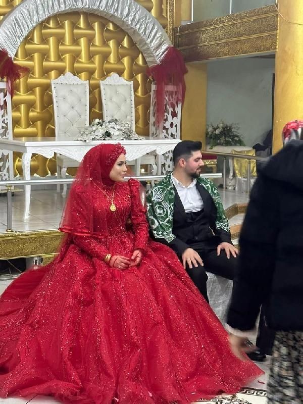 Balayında sır ölüm! Genç çiftten kalanlar kahretti - Resim: 13