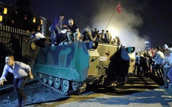 Milletin başarı öyküsü! FETÖ'nün 15 Temmuz alçak darbe girişiminin üzerinden tam 8 sene geçti - Resim: 8