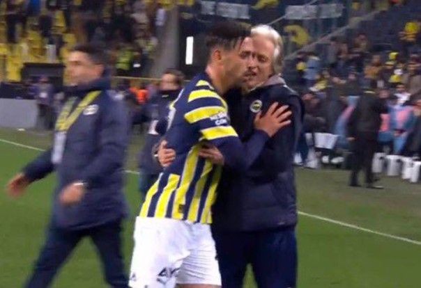 İrfan Can Kahveci: Taraftarlara karşı ne tavrım olabilir ne başka bir şey - Resim: 1