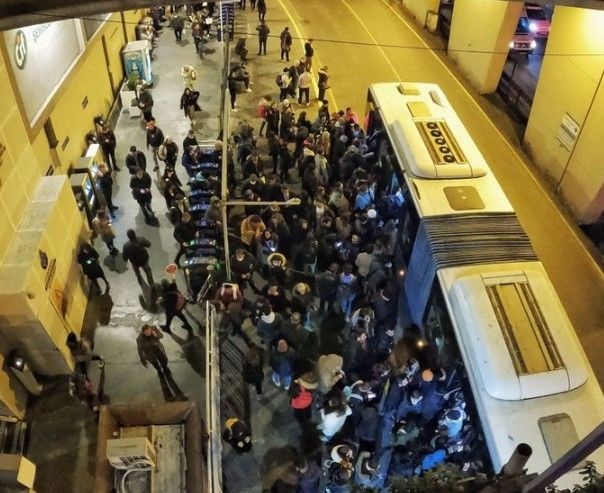 Metrobüste iğrenç taciz! 16 yaşındaki kızı istismar eden sapıktan skandal sözler: Ani fren yapınca... - Resim: 11