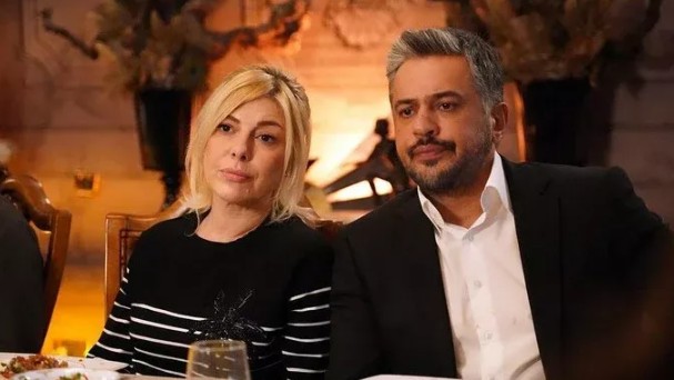 Yalı Çapkını dizisindeki başarılı oyunculuklarıyla konuşuluyorlar! Emre Altuğ ve Gözde Kansu aşk mı yaşıyor? - Resim: 8