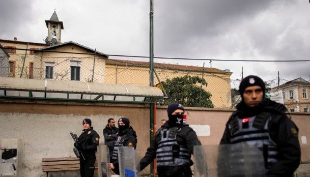Santa Maria Kilisesi'ne saldırıda silahlarla ilgili yeni gelişme - Resim: 21