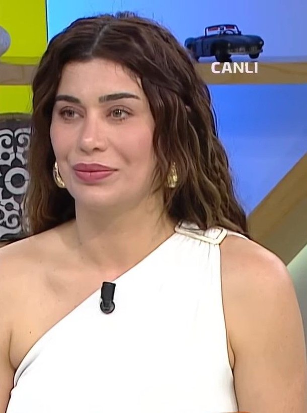 Konu Uraz Kaygılaroğlu'nun yatak performansı olunca Ebru Şancı bombayı patlattı Bircan Bali'ye dönüp: Ben yatmadım sen yattın - Resim: 3