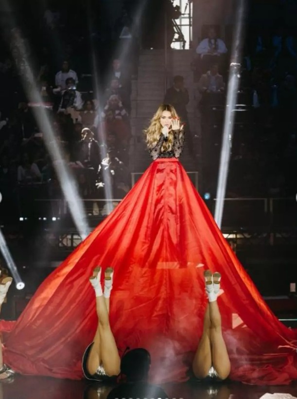 Hadise 'bebeleri pistten alalım' deyince olanlar oldu! Ece Seçkin sessizliğini bozdu - Resim: 13