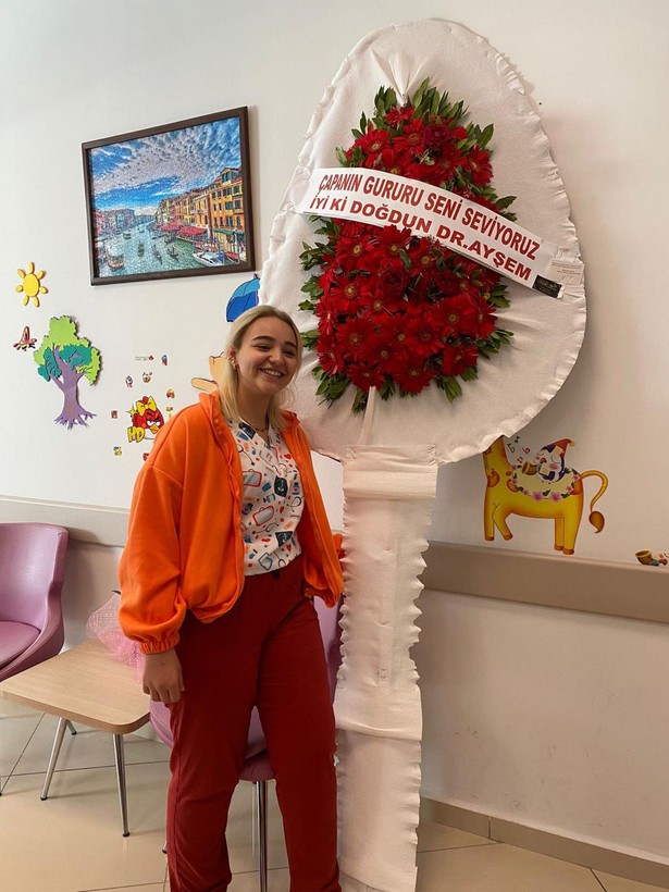 'Sahte doktor' Ayşe Özkiraz 'koğuşta sorunlar yaşıyorum' diyerek tahliye talep etti - Resim: 1