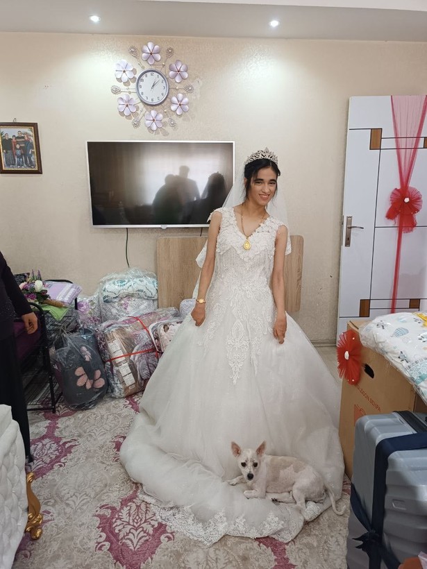 Kızı için damatsız düğün yaptı - Resim: 1