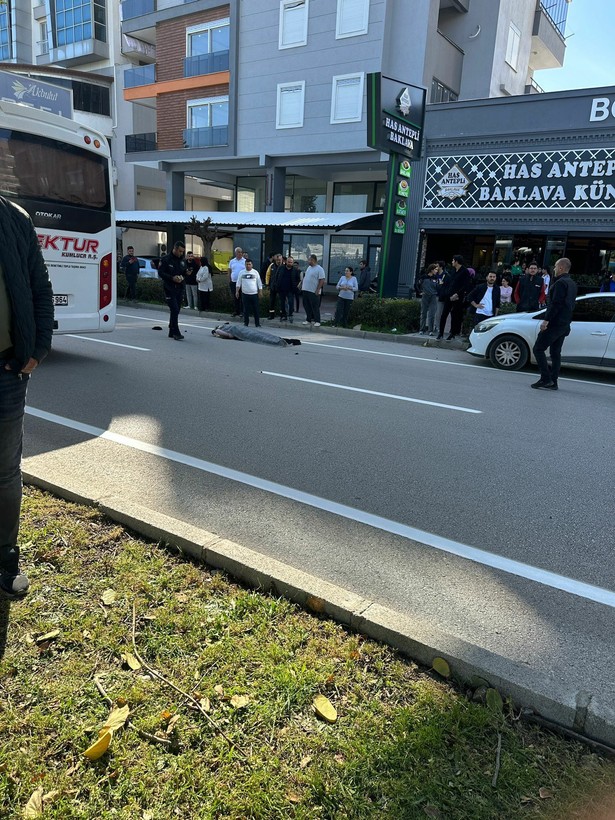 Antalya'da 17 yaşındaki sürücünün çarptığı motosikletli öldü - Resim: 8