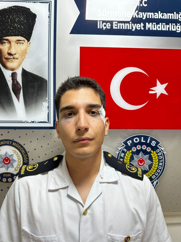 Minibüs şoförleri özel servis kiralayan üniversite öğrencilerine kızdı, yol keserek darp etti - Resim: 6
