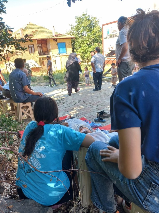 Ankara'da kanlı soygun! Anneyi öldürdüler, çocuk ölü taklidi yaparak kurtuldu - Resim: 5