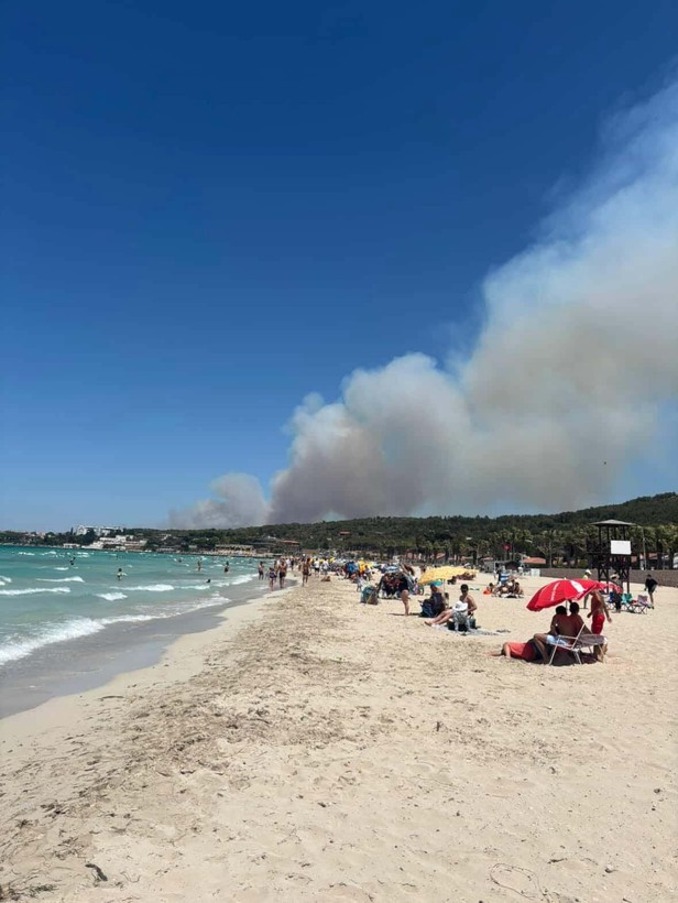 Yangınlar Çeşme'ye sıçradı: Otluk alanda çıkan yangına müdahale devam ediyor - Resim: 11