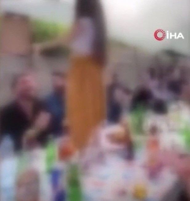 Kayseri'de alkol masasına çıkartılıp dans ettirilen 7 yaşındaki kız çocuğu bulunamadı! Ailenin avukatından dikkat çeken sözler - Resim: 11