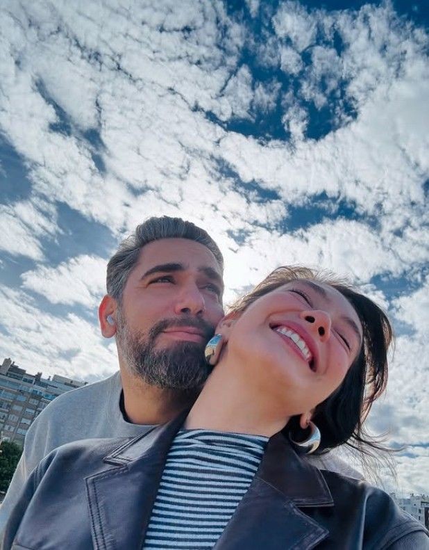 Çiçeği burnunda anne Neslihan Atagül'ün yatak pozlarına beğeni yağdı - Resim: 9