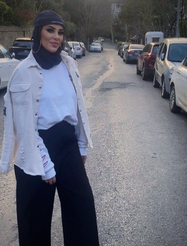 Yeşilçam'ın güzeller güzeli yıldızı Necla Nazır'ın kızı Tuğçe Tayfur son halini paylaştı! Necla Nazır'ı görenler bakın ne dedi! - Resim: 4