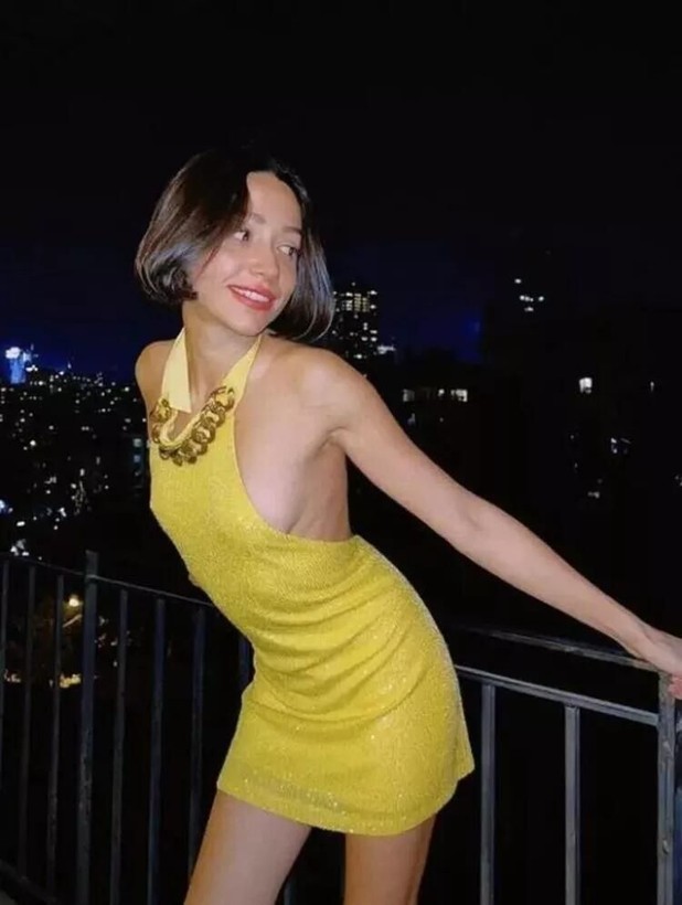 Youtube videosunda 'alkollü içecek reklamı' içerdiği öne sürülen Zeynep Bastık'a binlerce lira para cezası! Videosu yayından kaldırıldı... - Resim: 5