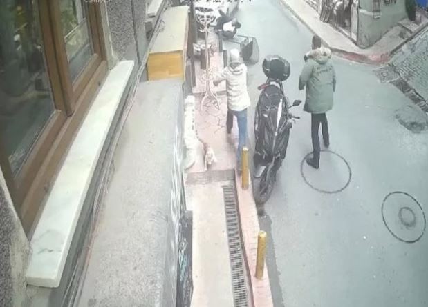 Ünlü oyuncu Ayten Soykök Taksim'de dehşeti yaşatmıştı! Gözaltına alındı - Resim: 9