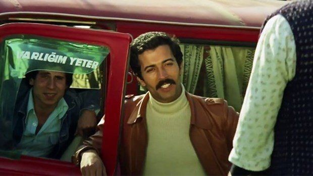 İşte Kurtlar Vadisi'ndeki çekim hatası! Yıllar sonra bilmem kaçıncı tekrarda fark edildi - Resim: 45