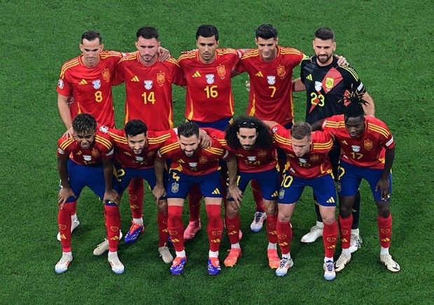 EURO 2024'te kupa sahibini buluyor: İspanya-İngiltere arasında büyük final saat 22.00'de - Resim: 9
