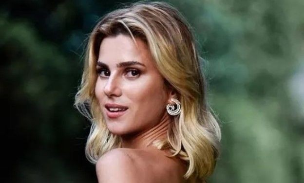 Milyarlık servetin veliahtı geliyor! Sabancıların torun heyecanı! Hacı Sabancı baba olacak! Nazlı Kayı hamile... Bebeğin cinsiyeti ne? - Resim: 7