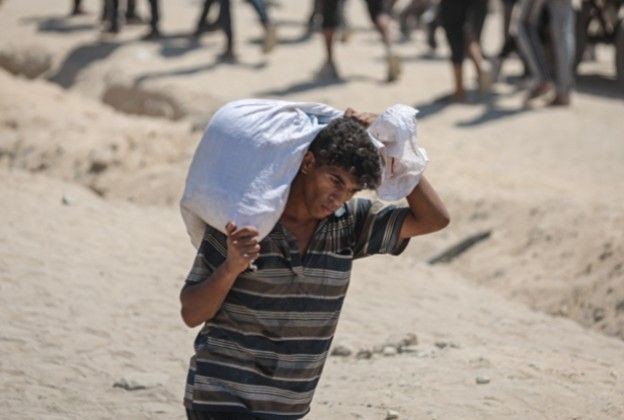 İnsanlığın öldüğü yer! Erzak almaya giderken İsrail askerleri katletti - Resim: 6