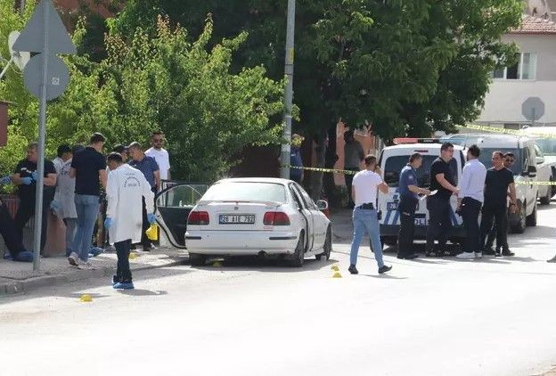 Türkiye günlerdir bu vahşeti konuşuyor! Ceset çekildiği belirtilen kıyma makinesi stüdyoya getirildi - Resim: 7